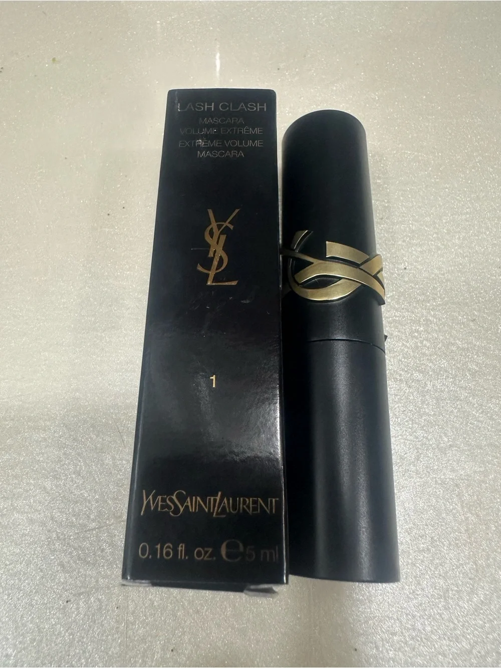 Yves Saint Laurent Lash Clash Mascara | | Noir Black | 0.16fl.oz | New In Box